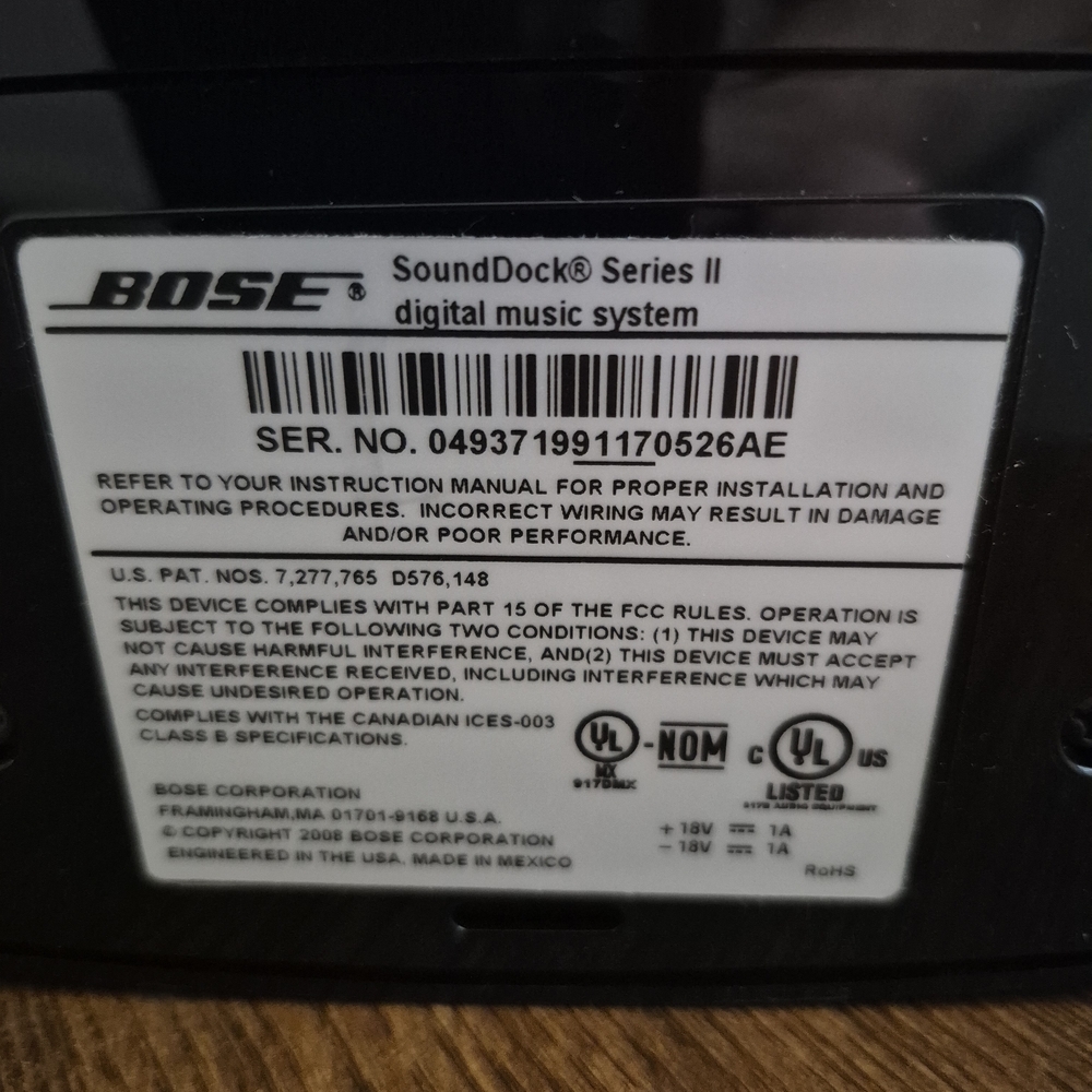 Bose SoundDock Series II Digital Music System. Used and Tested Working.